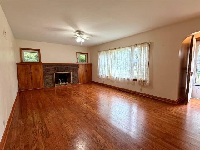 House for sale in North East, Pennsylvania