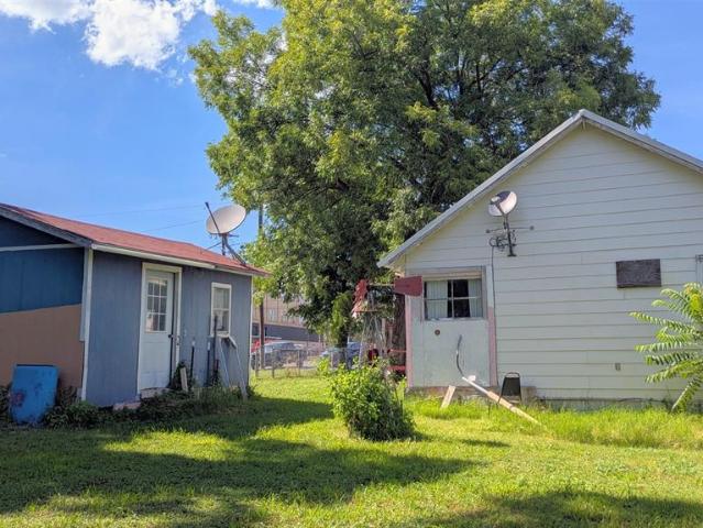 House for sale in Comanche, Texas