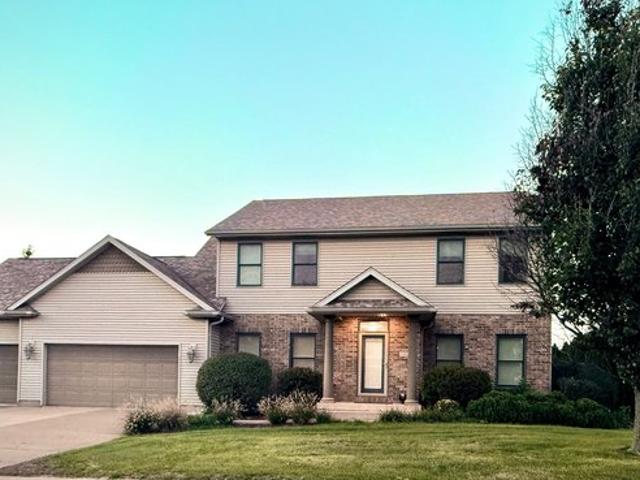 House for sale in Winfield Estates, Long Grove