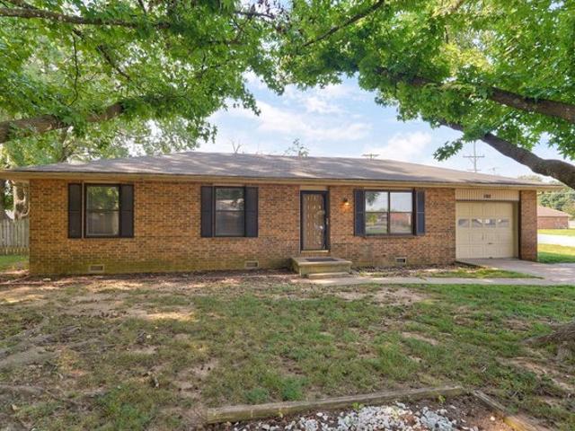 House for sale in Nixa, Missouri