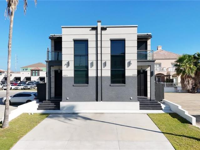 House for sale in South Padre Island, Texas