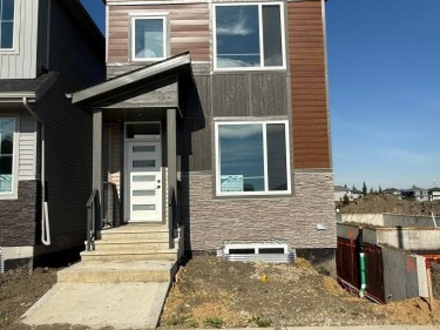 House for sale in Fort Saskatchewan, Alberta