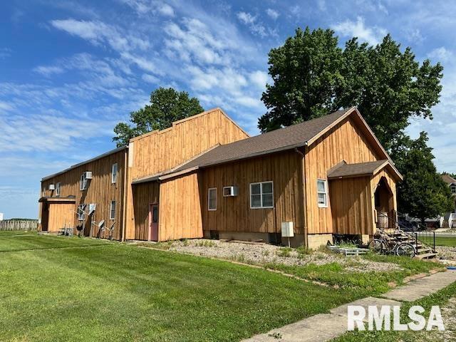 Property for sale in Dawson, Illinois