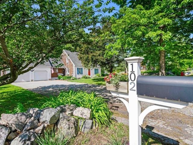 House for sale in South Byfield, Newbury