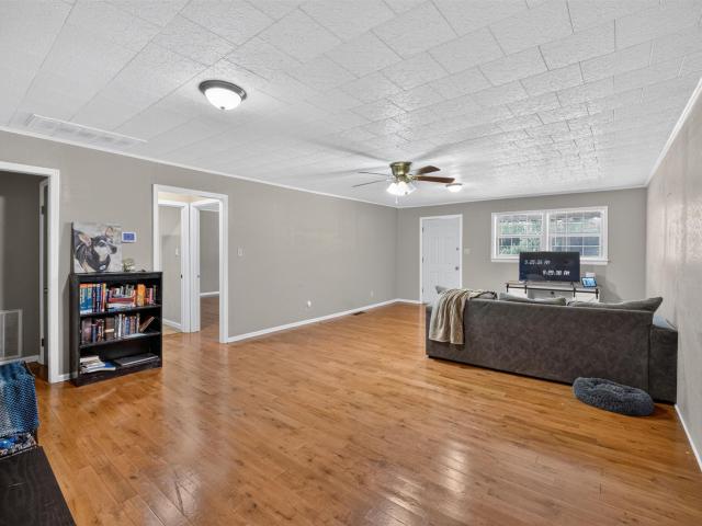 Commercial for sale in Ark