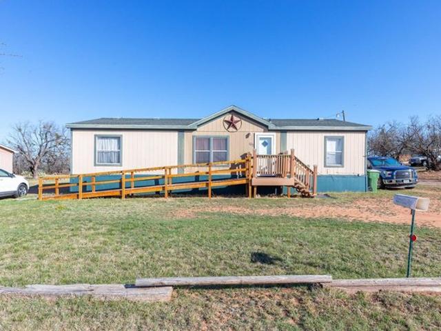 House for sale in Taylor, Texas