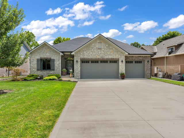 House for sale in Coatesville, Indiana