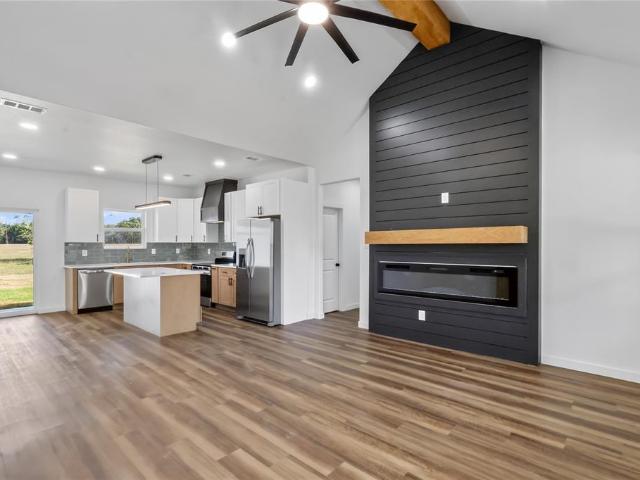 House for sale in Trinidad, Henderson County