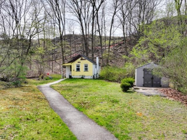 House for sale in Passaic, New Jersey