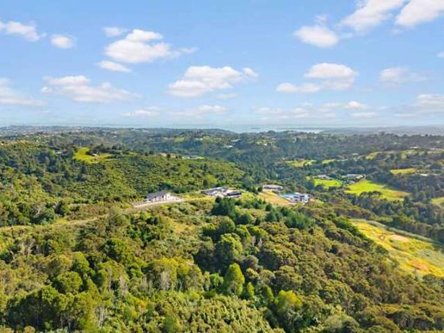Land for sale in Howick, Oroua County