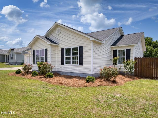 House for sale in Richlands, North Carolina