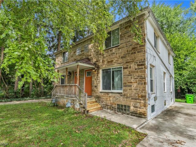 House for sale in Berea, Ohio