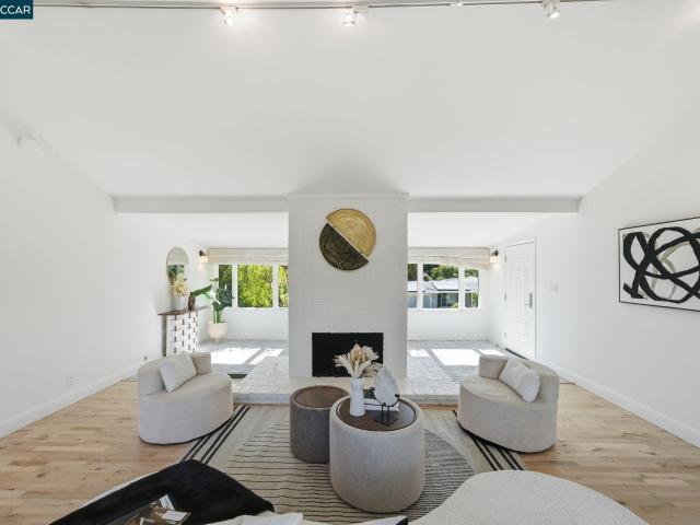 House for sale in Orinda, California
