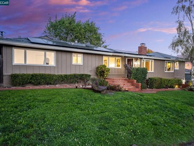 House for sale in Orinda, California