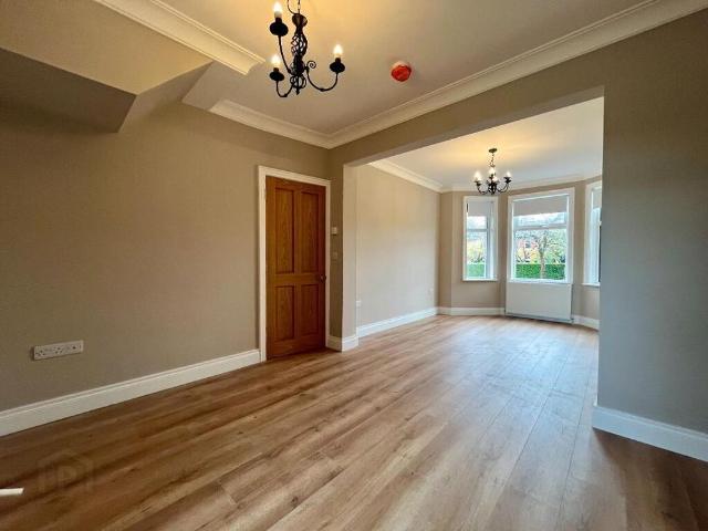 House for rent in Lisburn, Northern Ireland