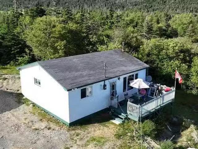 House for sale in Cape Broyle, Newfoundland And Labrador