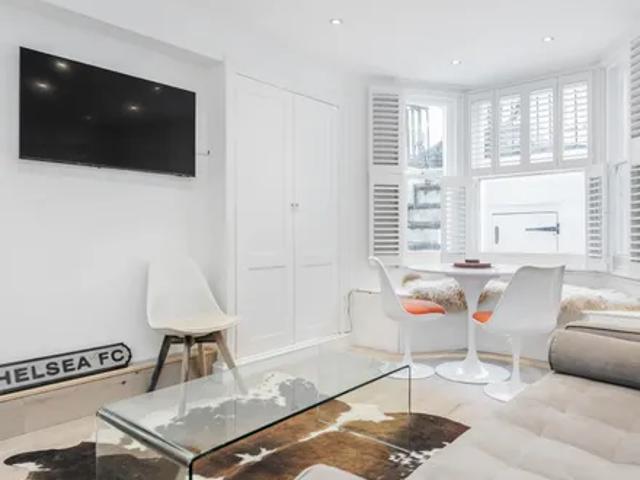 Apartment for rent in Earl's Court, Greater London