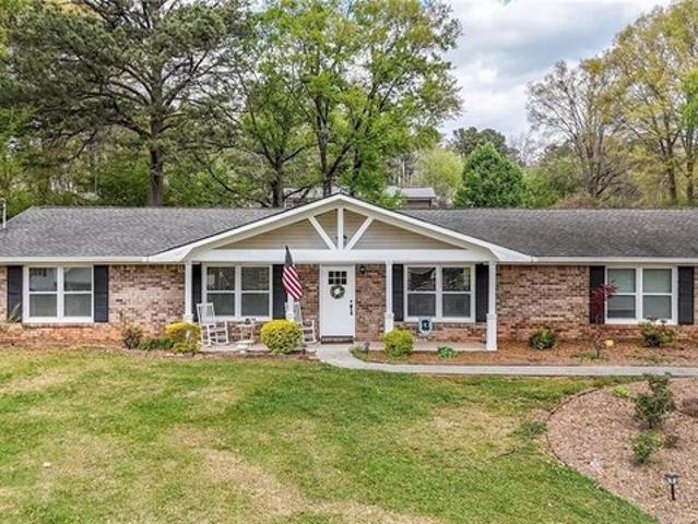 House for sale in Gordon, Georgia