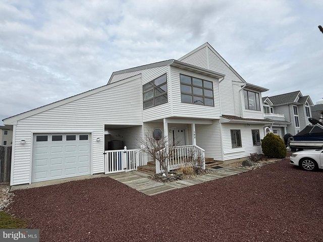 House for sale in Manahawkin, New Jersey