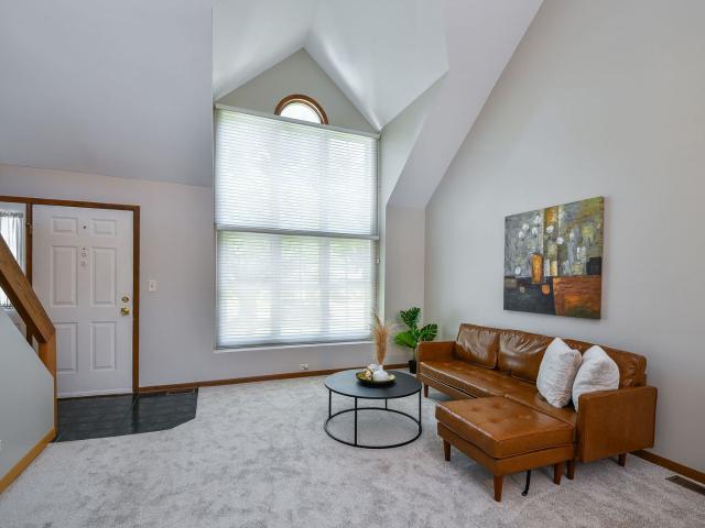 House for sale in North Aurora, Illinois