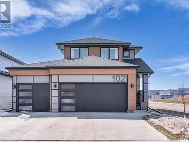 House for sale in Saskatoon, Saskatchewan