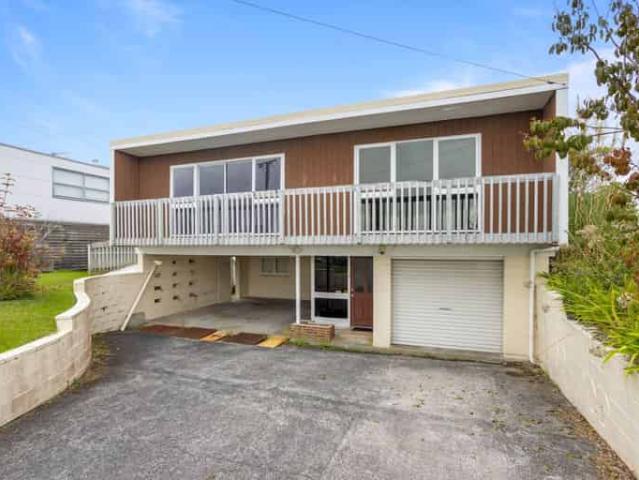 House for rent in Whangaparaoa, Oroua County