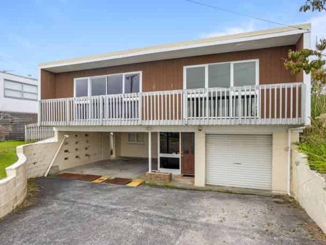 House for rent in Whangaparaoa, Oroua County