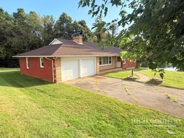 House for sale in Jefferson, North Carolina