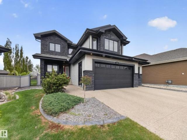 House for sale in Saint Albert, Alberta