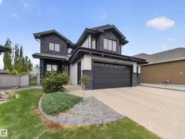 House for sale in Saint Albert, Alberta