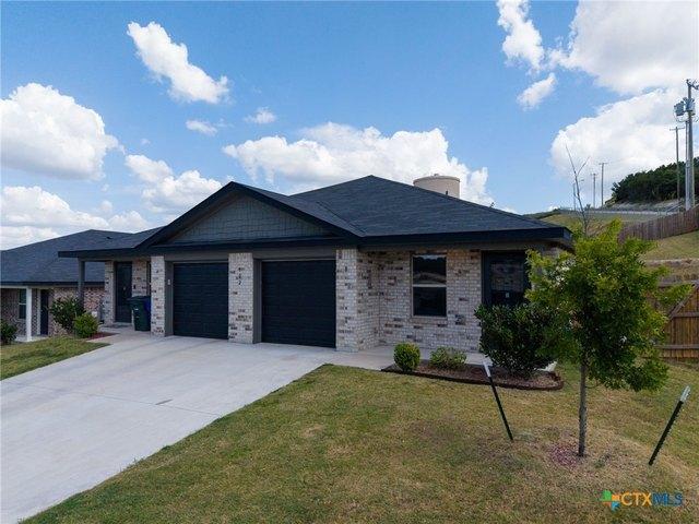 House for sale in Briggs, Texas