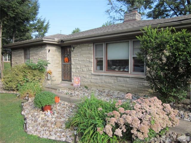 House for sale in New Albany, Indiana