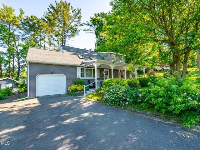 House for sale in Alcove, New York