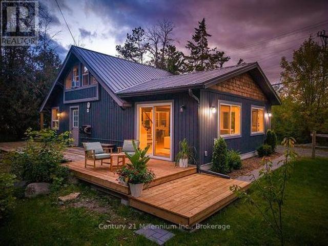 House for sale in The Blue Mountains, Southwestern Ontario