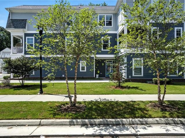 Condo for sale in Yorktown