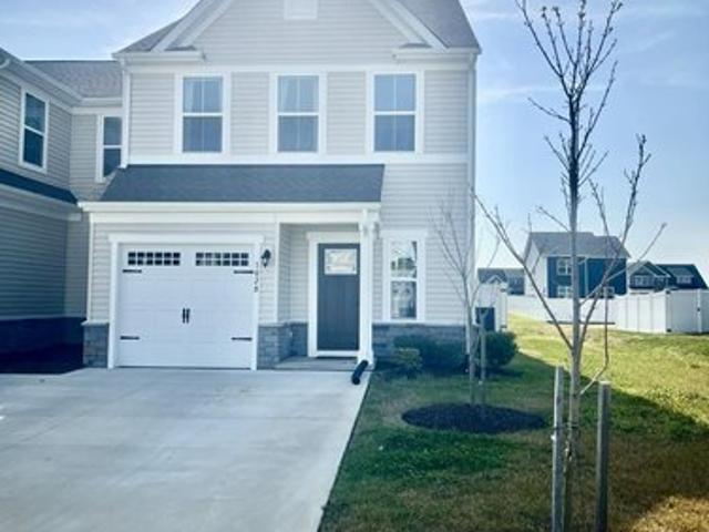 Townhouse for sale in Elizabeth City, North Carolina