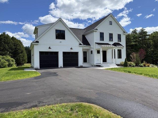 House for sale in Pepperell, Massachusetts