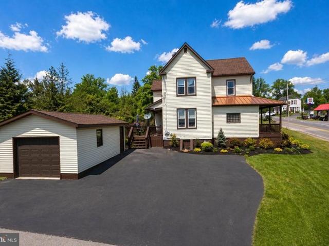 House for sale in Garrett, Maryland