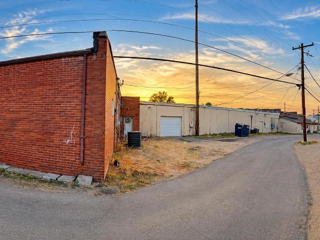 Commercial for sale in Ark