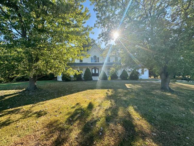 House for sale in Ina, Jefferson County