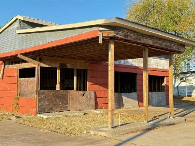 Commercial for sale in Ladonia, Fannin County