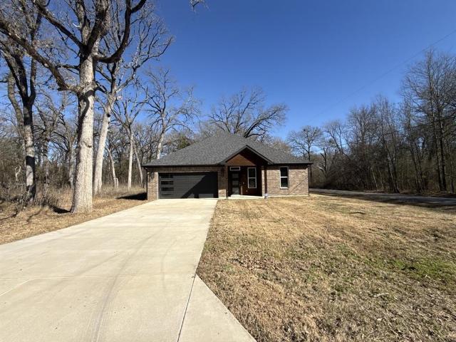 House for sale in Henderson, Texas