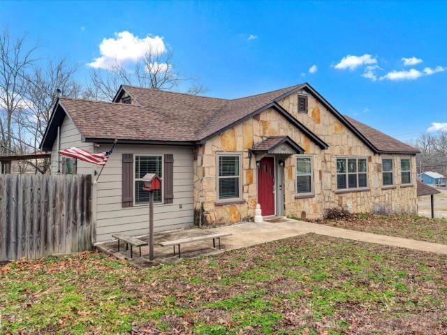 House for sale in Ark