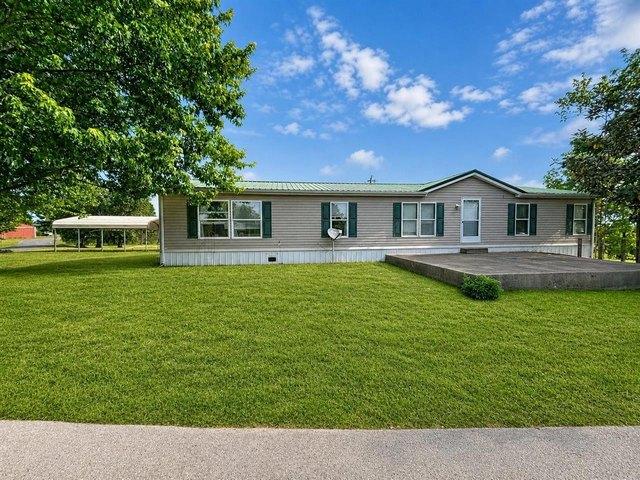 House for sale in Edmonton, Kentucky