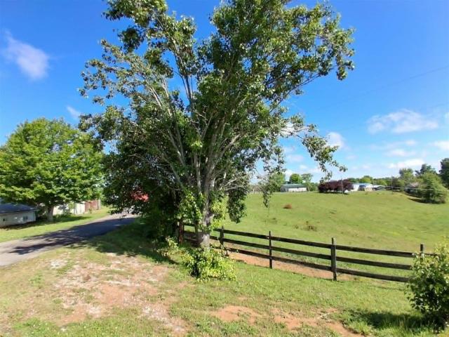 House for sale in Edmonton, Kentucky