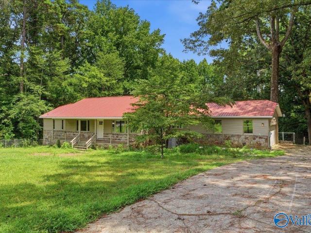 House for sale in Gurley, Madison County