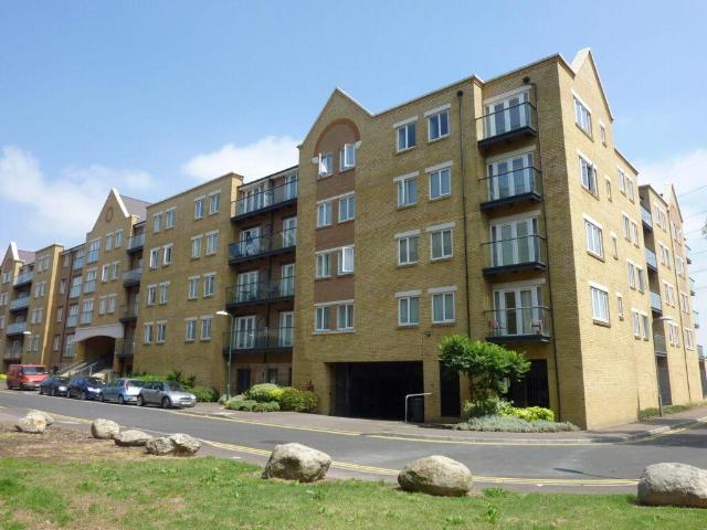 Apartment for rent in Ebbsfleet, Dartford
