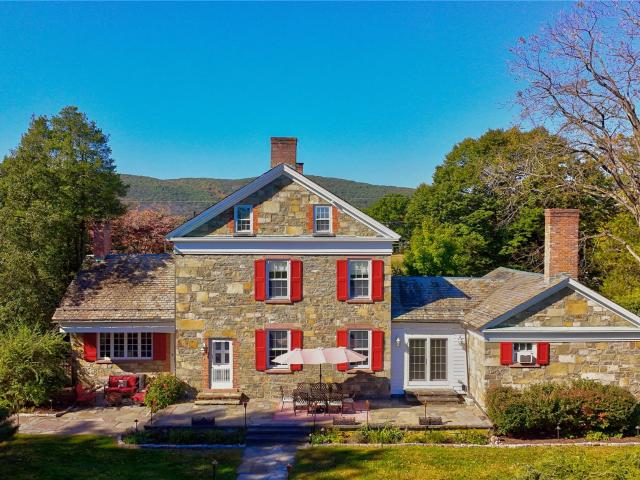House for sale in West Cornwall, Town of Cornwall