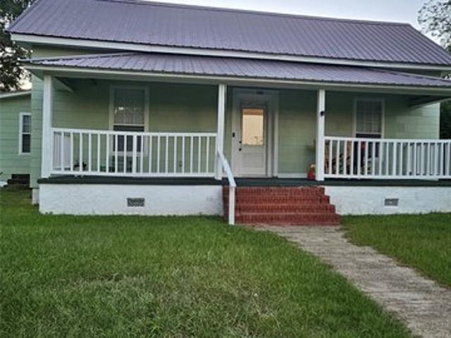 House for sale in Elba, Coffee County