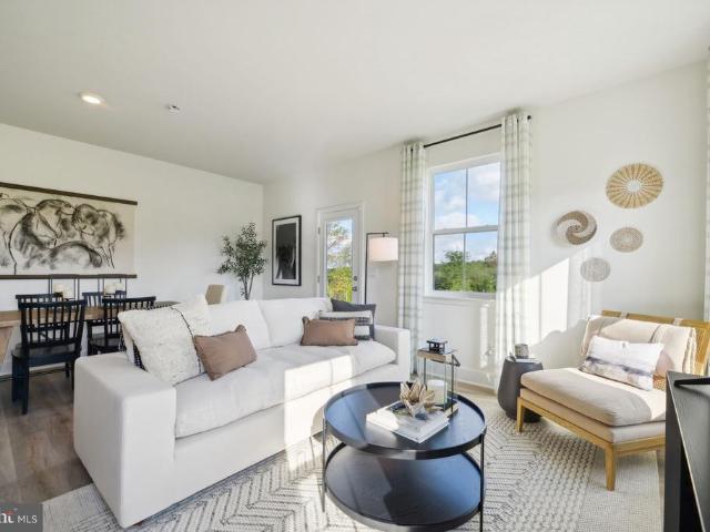 Townhouse for sale in Winchester